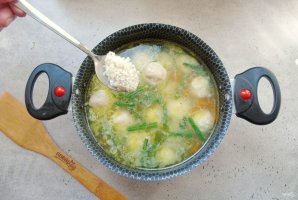Суп с фрикадельками и стручковой фасолью - фото шаг 7