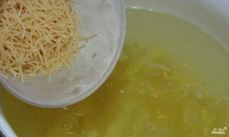 Грибной суп с вермишелью - фото шаг 3