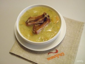 Гороховый суп с копчеными рёбрышками - фото шаг 7
