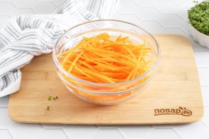 Морковь по-корейски домашняя с приправой - фото шаг 2