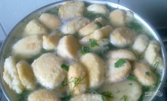 Клецки для супа из манки - фото шаг 3