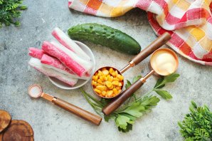 Постный салат с крабовыми палочками - фото шаг 3