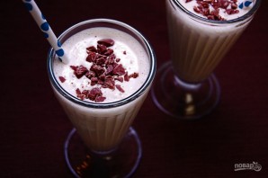 Молочный коктейль с алкоголем - фото шаг 3