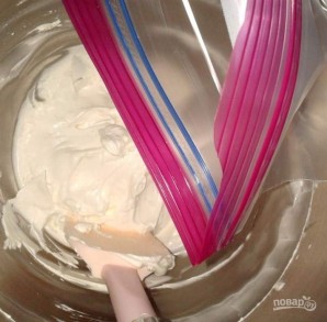 Пирог из замороженных ягод - фото шаг 4