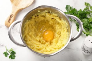 Запеканка с фаршем в аэрогриле - фото шаг 9