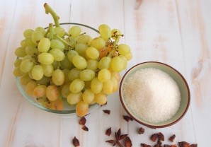 Виноград в сиропе - фото шаг 1