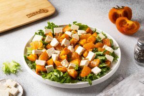 Оранжевый салат с мандаринами и хурмой - фото шаг 8