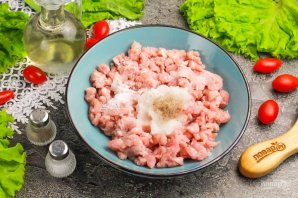 Котлеты с сыром и помидорами - фото шаг 2