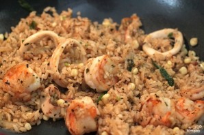 Жареный рис с морепродуктами по-тайски - фото шаг 6