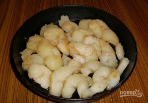 Картофель, запеченный в соевом соусе с чесноком - фото шаг 3