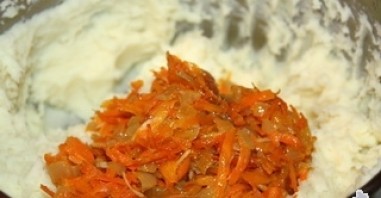 Картофельное пюре с морковью - фото шаг 4