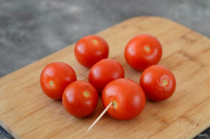 Малосольные помидоры черри - фото шаг 2