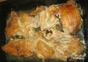 Курица в духовке с сыром и майонезом - фото шаг 4