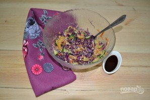 Овощной салат с ореховым соусом - фото шаг 11