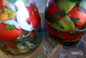 Салат из помидоров с перцем на зиму - фото шаг 8