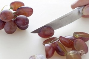 Летний салат из груш с орехами - фото шаг 2