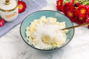 Творожная запеканка без яиц - фото шаг 4