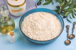 Блины дрожжевые на молоке - фото шаг 4