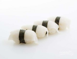 Нигири суши с кальмаром - фото шаг 3