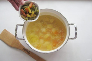 Суп из консервированной курицы - фото шаг 5