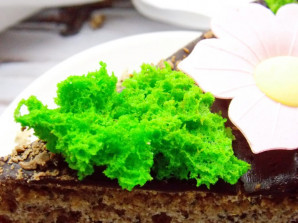  Бисквитный мох для декора торта - фото шаг 11