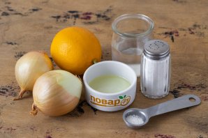 Лук маринованный лимоном - фото шаг 1