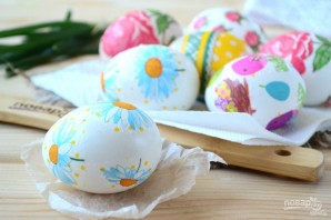 Пасхальные яйца с цветами - фото шаг 4