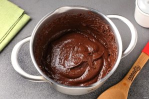 Шоколадный пирог на майонезе - фото шаг 4