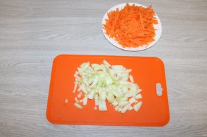 Скумбрия с овощами на зиму - фото шаг 4