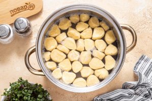 Клецки из нутовой муки - фото шаг 8