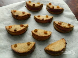 Печенье из гречнево-овсяной муки с яблоком - фото шаг 7