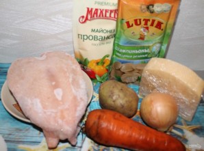 Слоеный салат с куриным филе - фото шаг 1