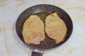 Отбивные из индейки с сыром - фото шаг 6