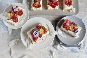 Клубничные пирожные - фото шаг 14