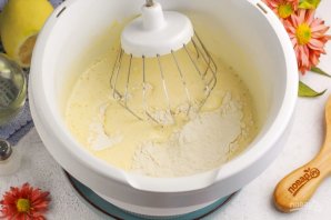 Кексы в духовке - фото шаг 3