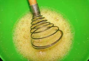 Пирог с медом в мультиварке - фото шаг 1