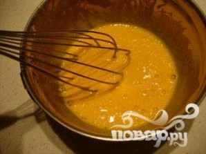 Омлет-суфле с сыром - фото шаг 1