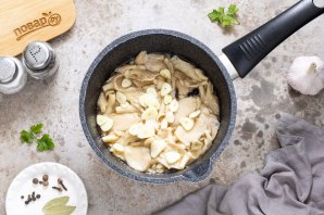 Маринованные вешенки (быстрый рецепт) - фото шаг 6