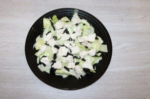Салат с ананасом и черносливом - фото шаг 8