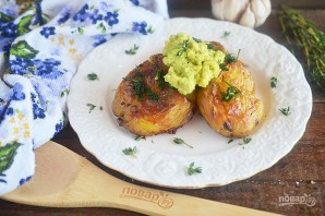 Запеченый картофель с соусом из авокадо - фото шаг 8