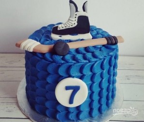 Торт с хоккейной тематикой - фото шаг 1