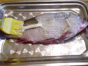 Жареная рыба в майонезе - фото шаг 2