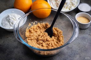 Творожный чизкейк с апельсиновым желе без выпечки - фото шаг 5