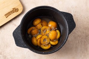 Варенье из абрикосов с лавандой - фото шаг 4