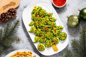 Закуска на Новый год в виде ёлки - фото шаг 11