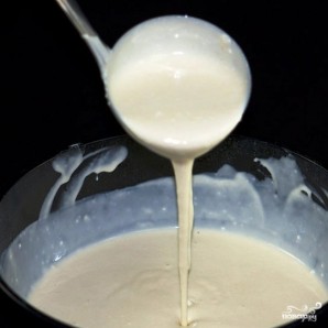 Блинчики на кислом молоке - фото шаг 3