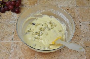 Кексы с виноградом и сыром дор блю - фото шаг 6