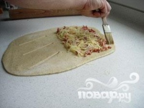Крытый пирог с беконом и сыром - фото шаг 4