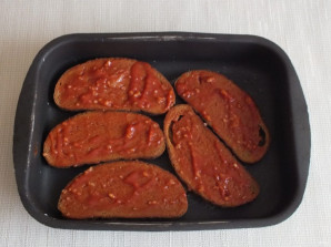 Бутерброды "Маргарита" с кетчупом - фото шаг 3