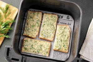 Тосты в аэрогриле - фото шаг 8